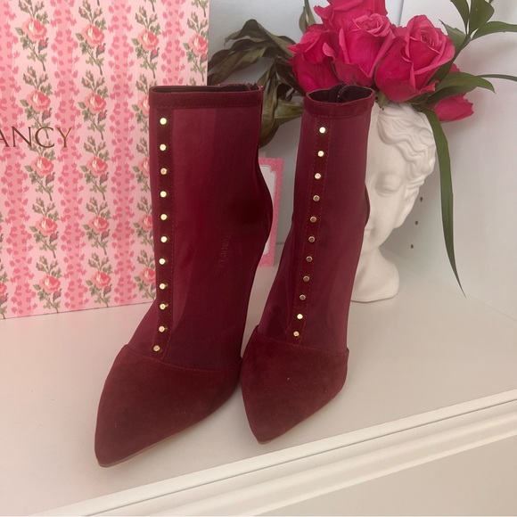 Shoes - NEW Cabernet Studded Mesh Booties 💋